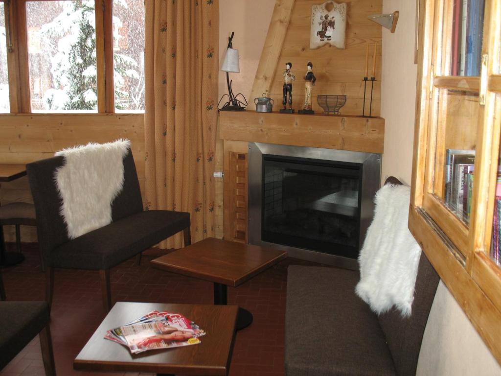 Hotel Bellachat Ла-Клюза Екстер'єр фото